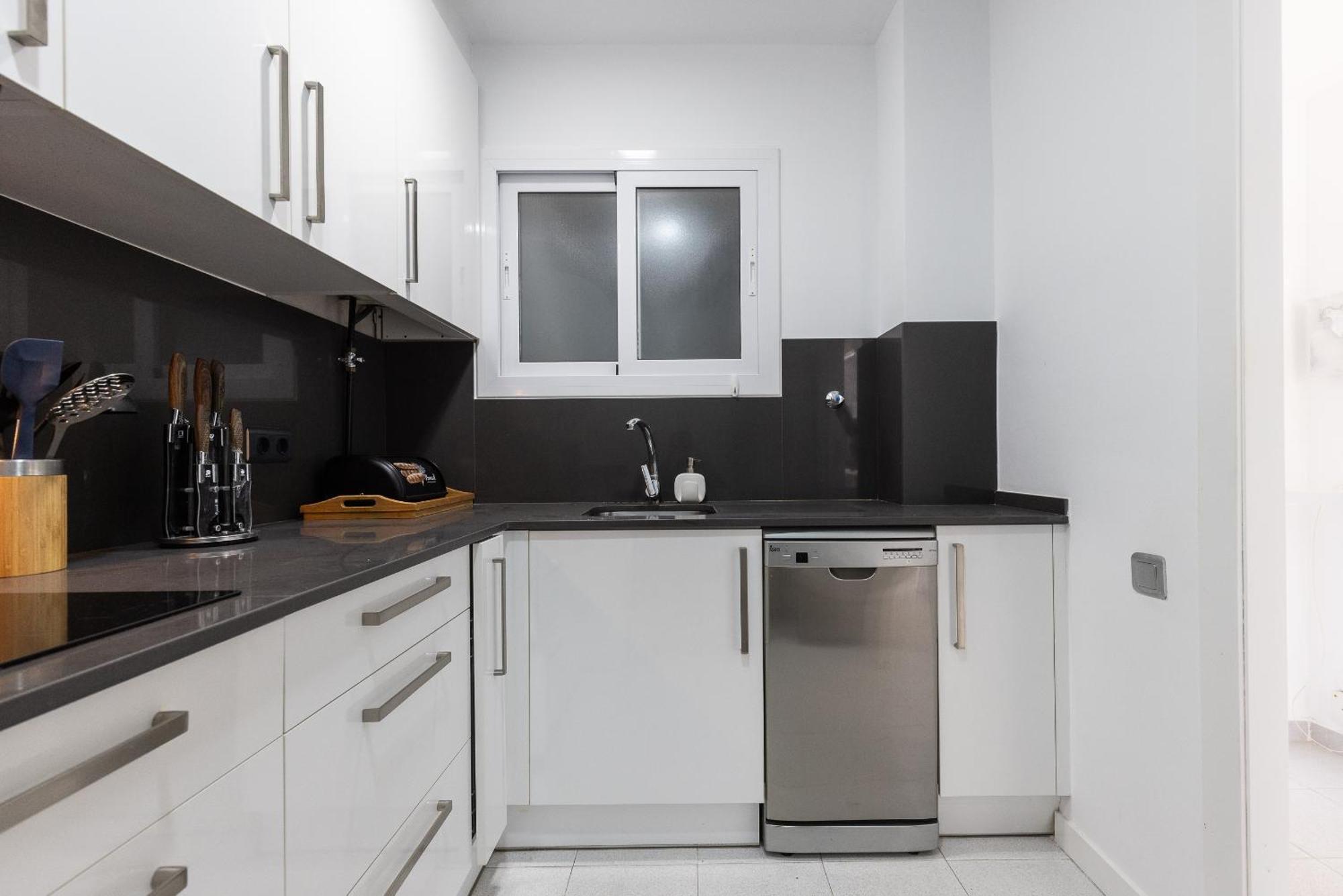 Uhc Santillana Family Complex Салоу Екстериор снимка